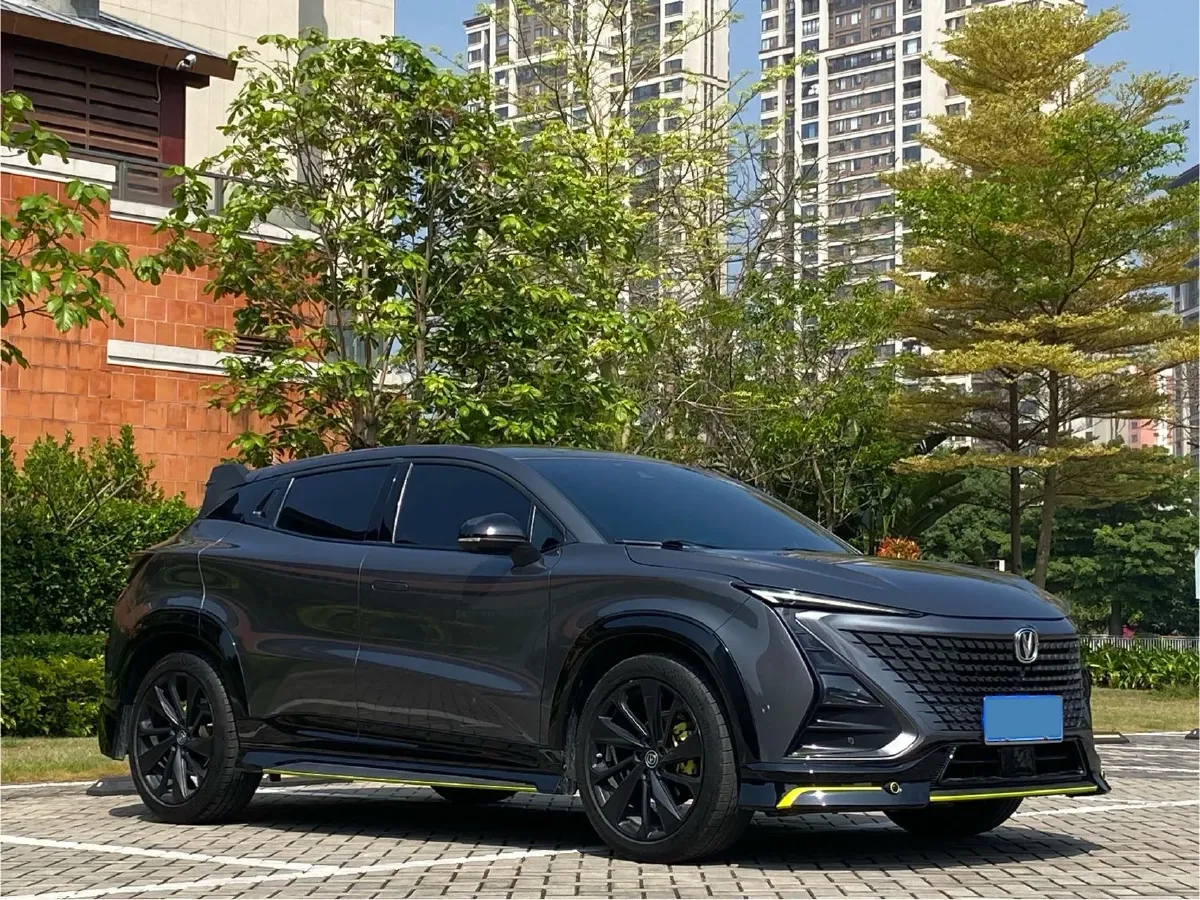 2021 ChangAn UNI-T 1.5T 180HP L4 7DCT,autocango,china used car exporter,china ev exporter,chinese used car exporter,chinese used ev exporter