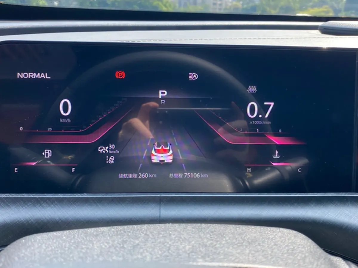 2021 ChangAn UNI-T 1.5T 180HP L4 7DCT,autocango,china used car exporter,china ev exporter,chinese used car exporter,chinese used ev exporter