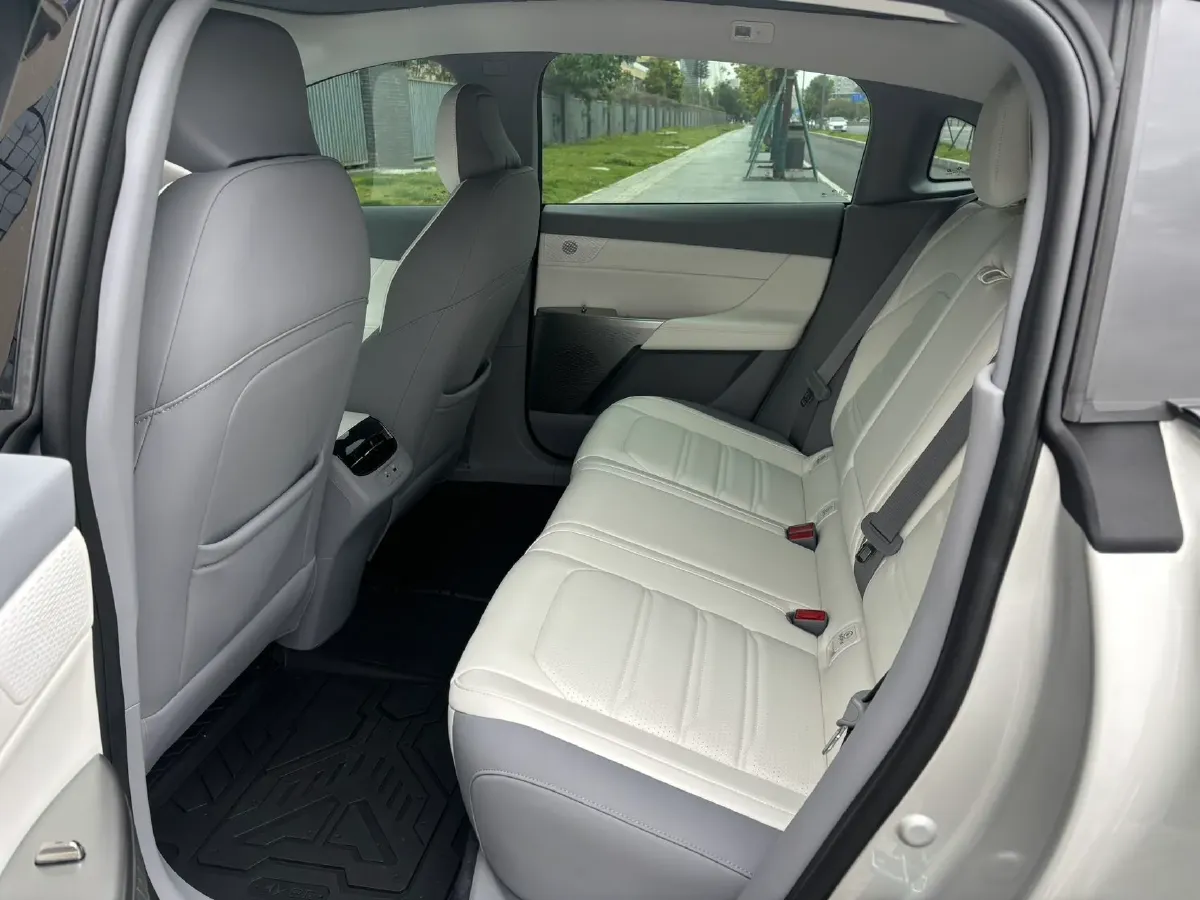 2024 DongFeng eπ eπ007 BEV 56.83KWH,autocango,china used car exporter,china ev exporter,chinese used car exporter,chinese used ev exporter