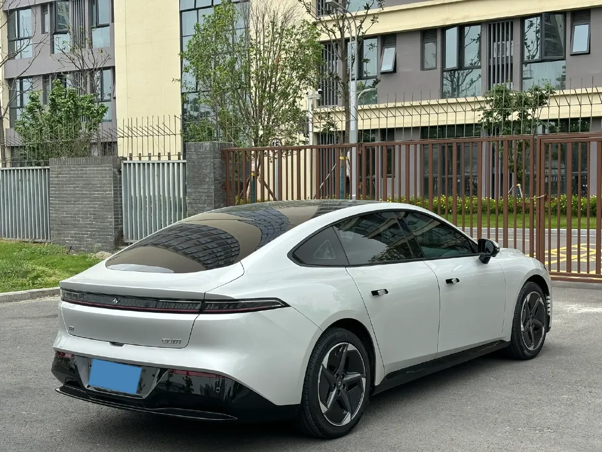 2024 DongFeng eπ eπ007 BEV 56.83KWH,autocango,china used car exporter,china ev exporter,chinese used car exporter,chinese used ev exporter