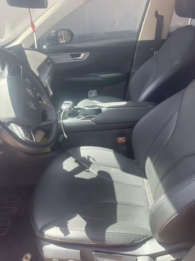 2024 HongQi E-QM5 BEV 72KWH,autocango,china used car exporter,china ev exporter,chinese used car exporter,chinese used ev exporter