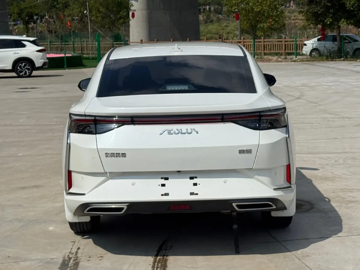 2022 DongFeng Aeolus YiXuan 1.5T 150HP L4 6DCT,autocango,china used car exporter,china ev exporter,chinese used car exporter,chinese used ev exporter