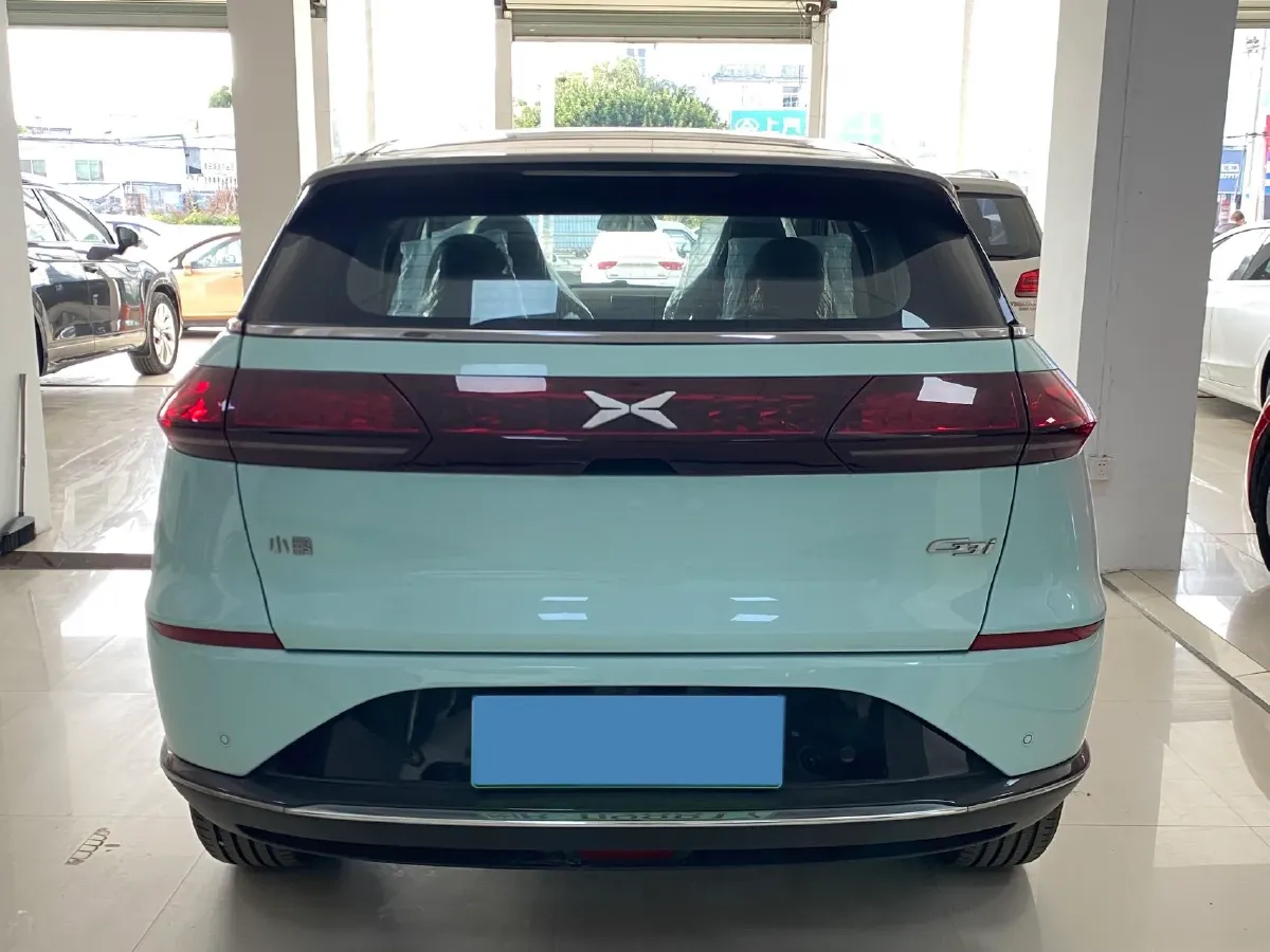 2022 Xpeng P5 BEV 66.2KWH,autocango,china used car exporter,china ev exporter,chinese used car exporter,chinese used ev exporter