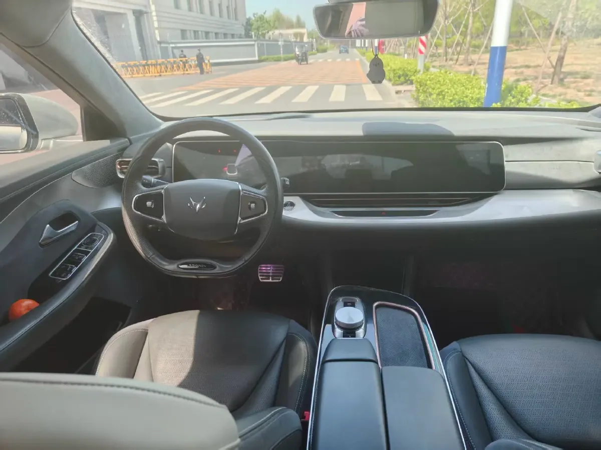 2022 ARCFOX αS BEV 93.6KWH,autocango,china used car exporter,china ev exporter,chinese used car exporter,chinese used ev exporter