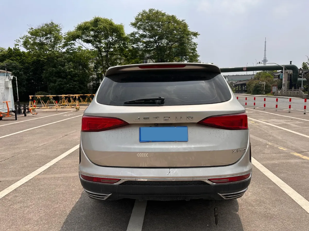 2019 Jetour X90 1.5T 147HP L4 8AT,autocango,china used car exporter,china ev exporter,chinese used car exporter,chinese used ev exporter