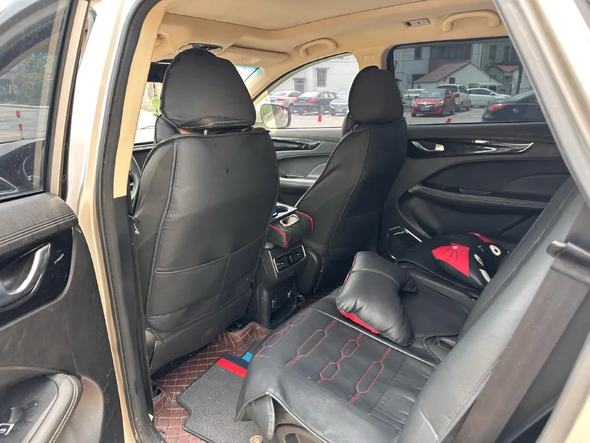 2019 Jetour X90 1.5T 147HP L4 8AT,autocango,china used car exporter,china ev exporter,chinese used car exporter,chinese used ev exporter