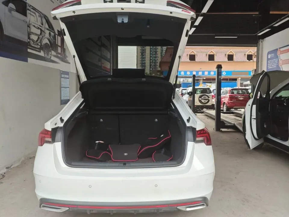 2022 Skoda Octavia 1.4T 150HP L4 7DCT,autocango,china used car exporter,china ev exporter,chinese used car exporter,chinese used ev exporter