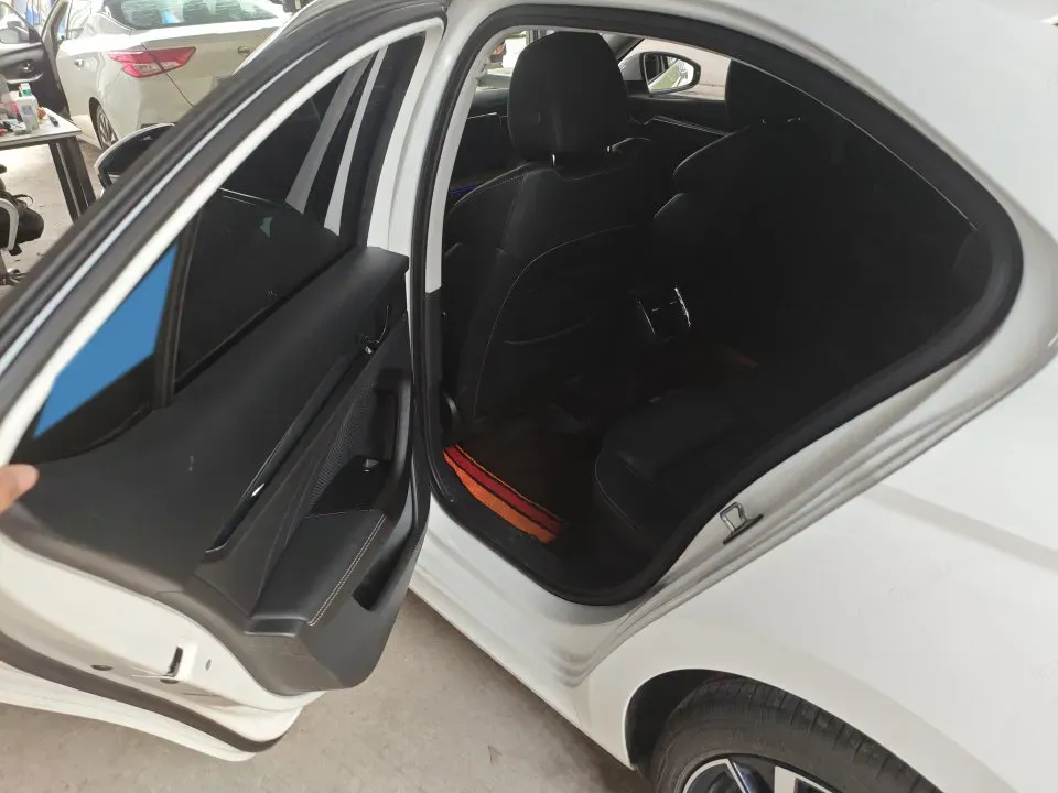 2022 Skoda Octavia 1.4T 150HP L4 7DCT,autocango,china used car exporter,china ev exporter,chinese used car exporter,chinese used ev exporter