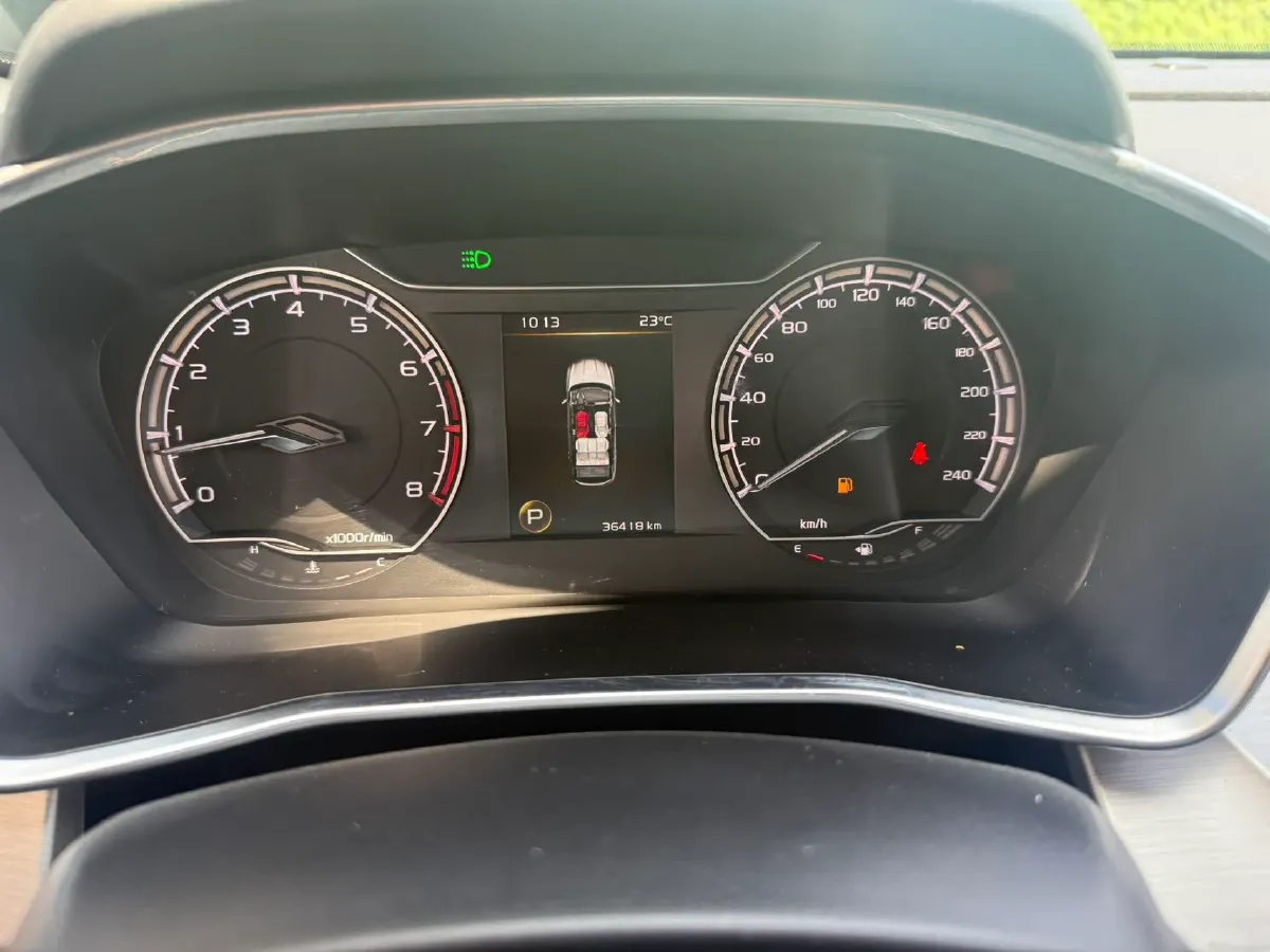 2021 Geely Coolray 1.4T 141HP L4 6DCT,autocango,china used car exporter,china ev exporter,chinese used car exporter,chinese used ev exporter