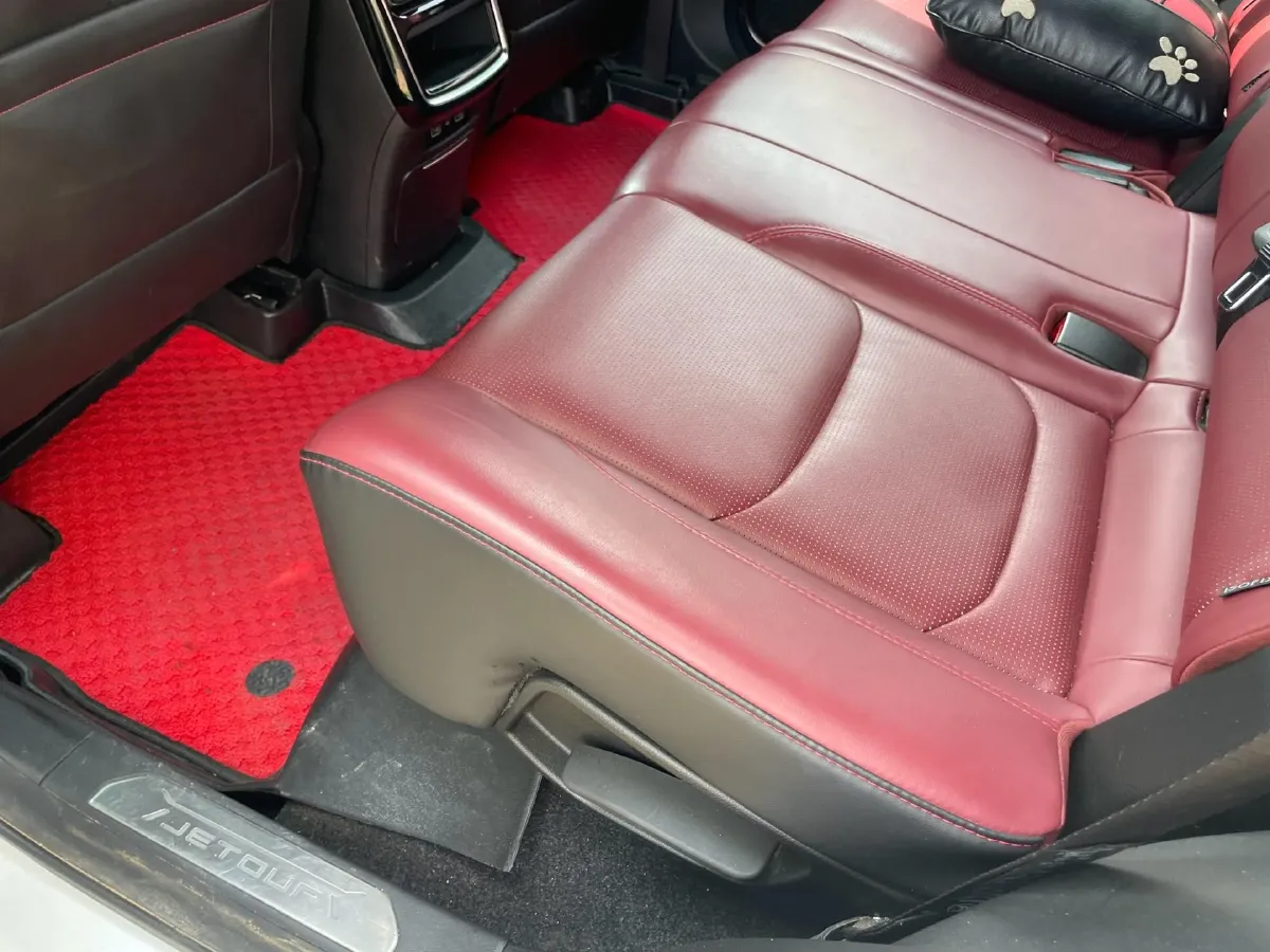 2021 Jetour X70 Plus 1.6T 197HP L4 7DCT,autocango,china used car exporter,china ev exporter,chinese used car exporter,chinese used ev exporter