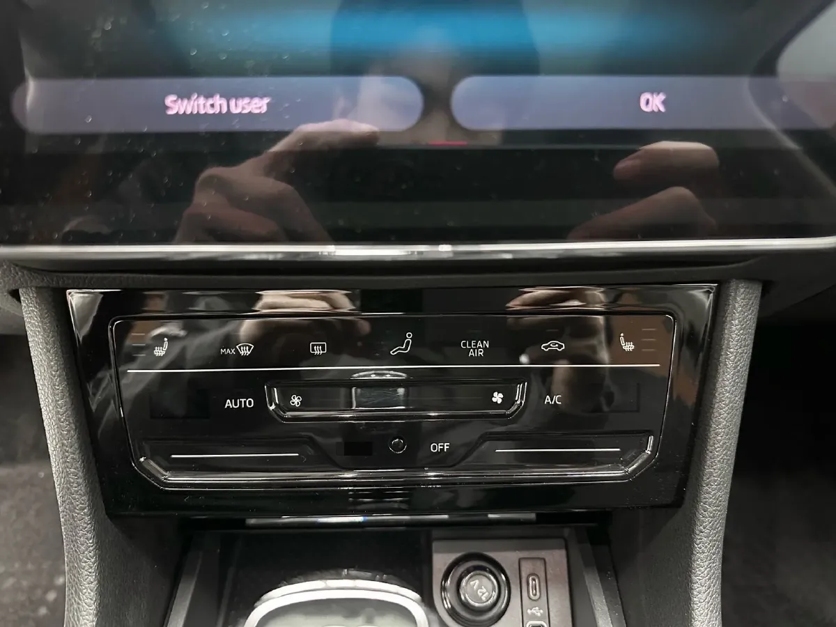 2023 Skoda Superb 1.4T 150HP L4 7DCT,autocango,china used car exporter,china ev exporter,chinese used car exporter,chinese used ev exporter