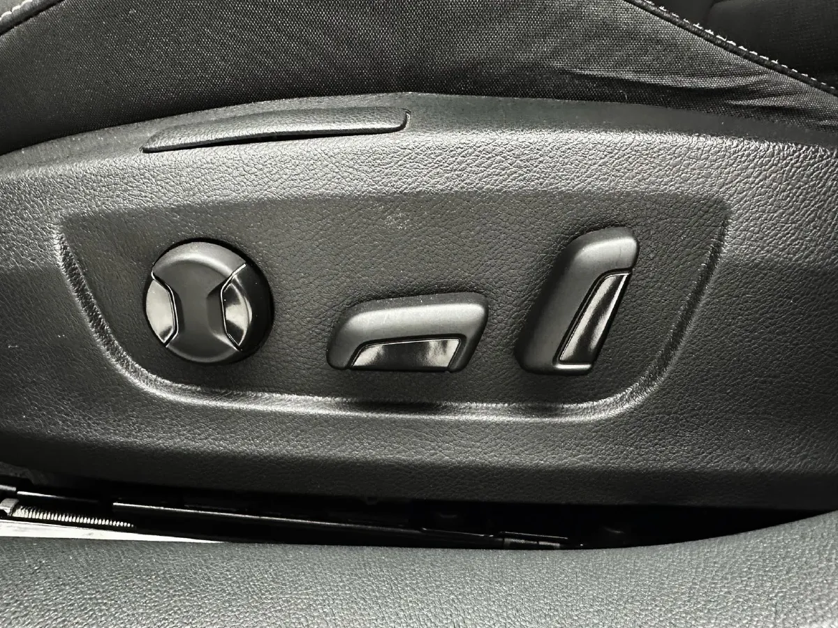 2023 Skoda Superb 1.4T 150HP L4 7DCT,autocango,china used car exporter,china ev exporter,chinese used car exporter,chinese used ev exporter