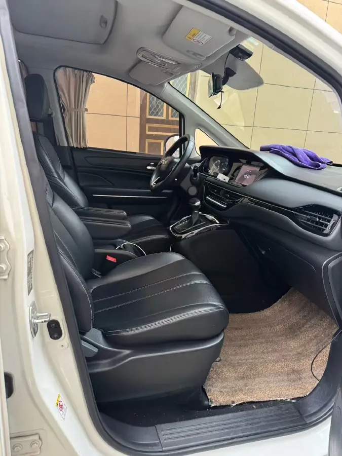 2021 GAC Trumpchi M6 1.5T 169HP L4 7DCT,autocango,china used car exporter,china ev exporter,chinese used car exporter,chinese used ev exporter