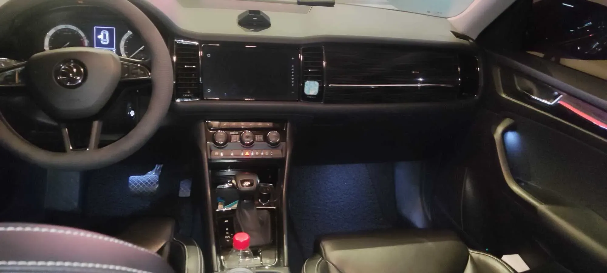 2018 Skoda Kodiak 2.0T 186HP L4 7DCT,autocango,china used car exporter,china ev exporter,chinese used car exporter,chinese used ev exporter