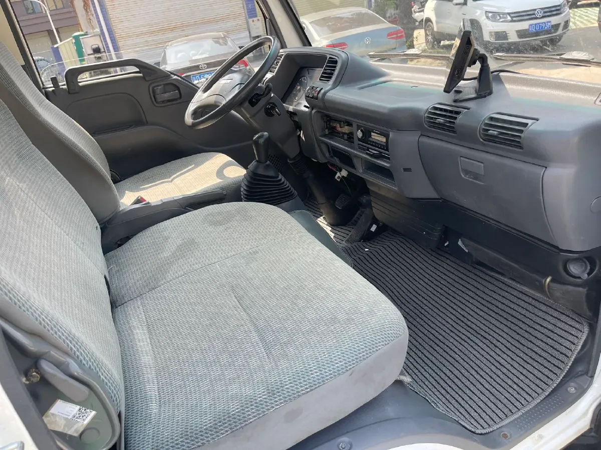 2023 Isuzu YiFang 2.5T 126HP L4 5MT,autocango,china used car exporter,china ev exporter,chinese used car exporter,chinese used ev exporter