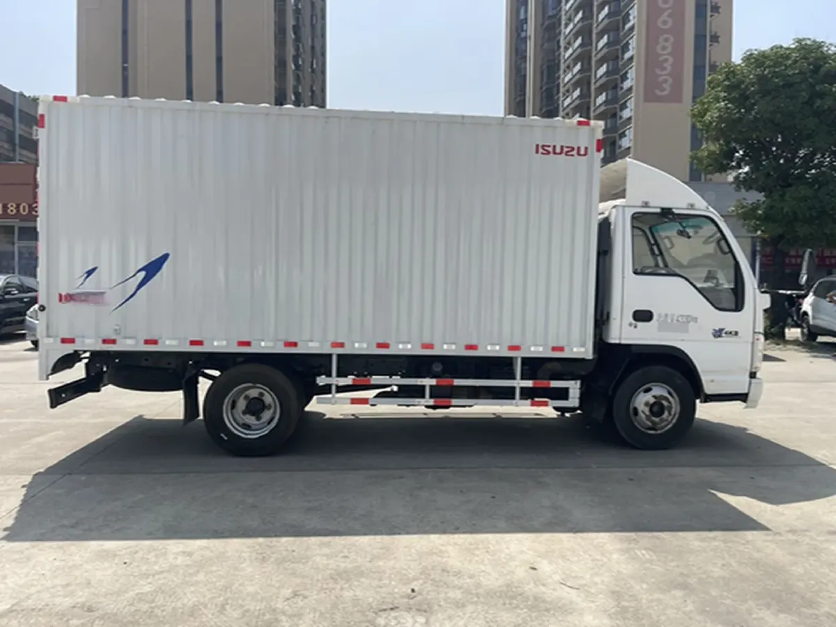 2023 Isuzu YiFang 2.5T 126HP L4 5MT,autocango,china used car exporter,china ev exporter,chinese used car exporter,chinese used ev exporter