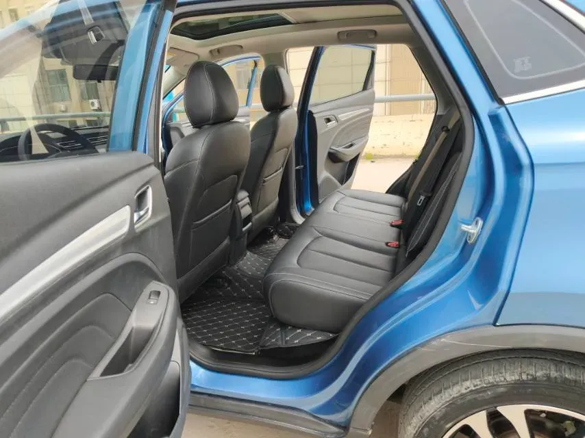 2018 Roewe RX5 1.5T 169HP L4 6MT,autocango,china used car exporter,china ev exporter,chinese used car exporter,chinese used ev exporter