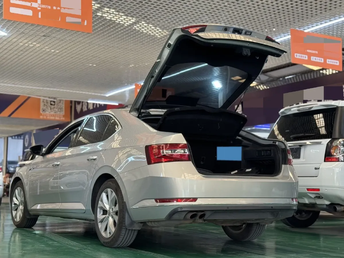 2018 Nissan Terra 2.5L 184HP L4 7AT,autocango,china used car exporter,china ev exporter,chinese used car exporter,chinese used ev exporter