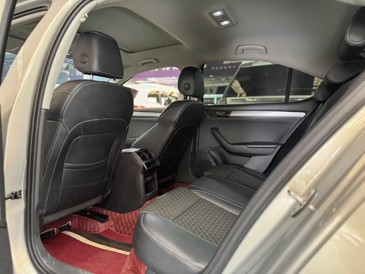 2018 Nissan Terra 2.5L 184HP L4 7AT,autocango,china used car exporter,china ev exporter,chinese used car exporter,chinese used ev exporter