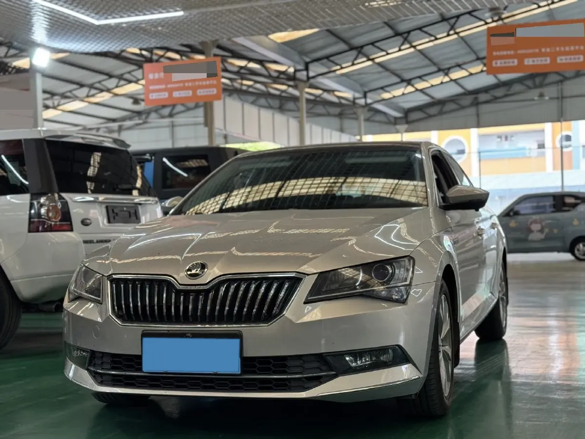 2018 Nissan Terra 2.5L 184HP L4 7AT,autocango,china used car exporter,china ev exporter,chinese used car exporter,chinese used ev exporter