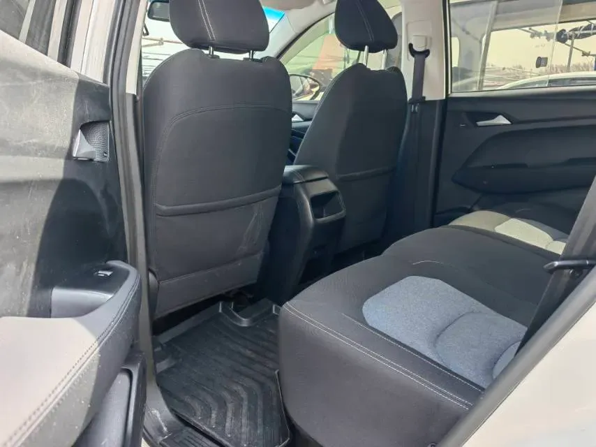 2016 Dongfeng ShuaiKe 1.6L 113HP L4 5MT,autocango,china used car exporter,china ev exporter,chinese used car exporter,chinese used ev exporter