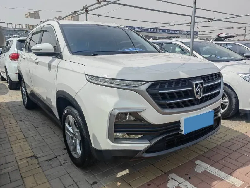 2016 Dongfeng ShuaiKe 1.6L 113HP L4 5MT,autocango,china used car exporter,china ev exporter,chinese used car exporter,chinese used ev exporter