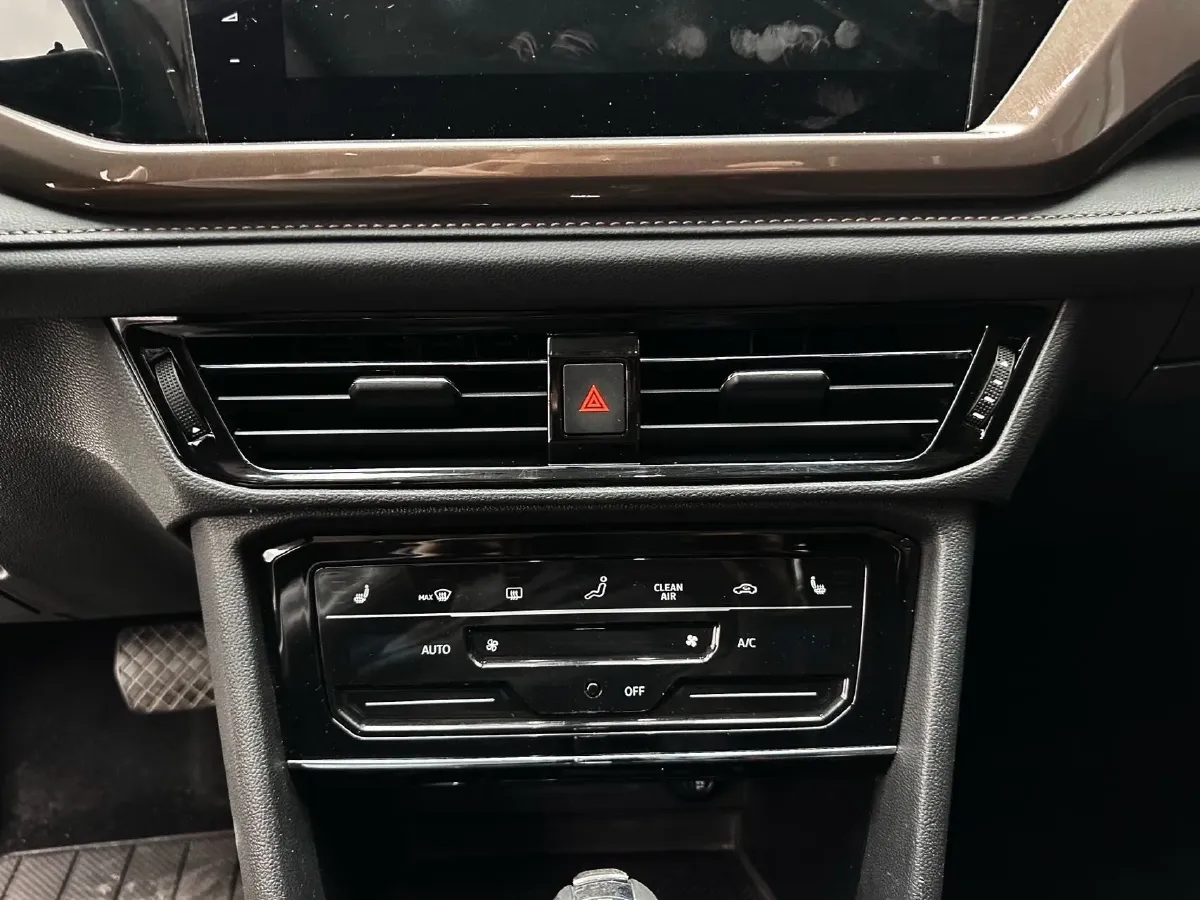 2021 Volkswagen Tharu 1.4T 150HP L4 7DCT,autocango,china used car exporter,china ev exporter,chinese used car exporter,chinese used ev exporter