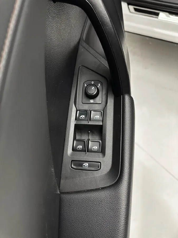 2021 Volkswagen Tharu 1.4T 150HP L4 7DCT,autocango,china used car exporter,china ev exporter,chinese used car exporter,chinese used ev exporter