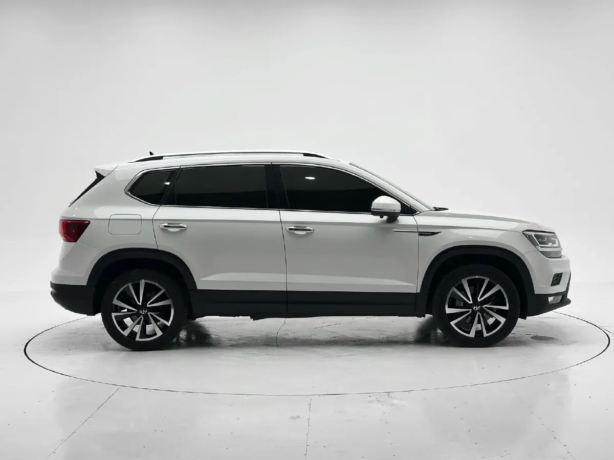 2021 Volkswagen Tharu 1.4T 150HP L4 7DCT,autocango,china used car exporter,china ev exporter,chinese used car exporter,chinese used ev exporter