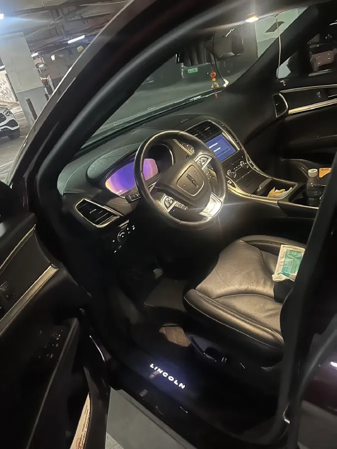 2019 Lincoln Nautilus 2.0T 224HP L4 8AT,autocango,china used car exporter,china ev exporter,chinese used car exporter,chinese used ev exporter