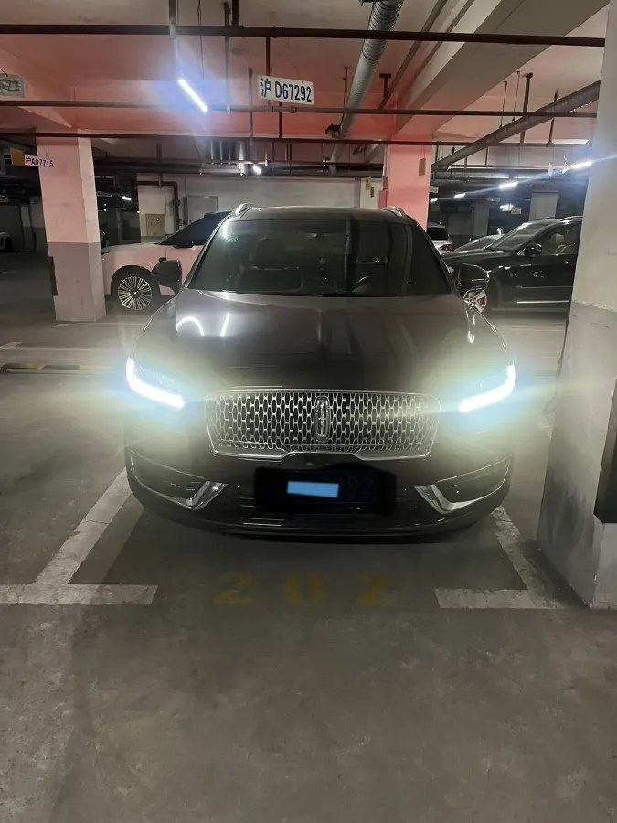 2019 Lincoln Nautilus 2.0T 224HP L4 8AT,autocango,china used car exporter,china ev exporter,chinese used car exporter,chinese used ev exporter