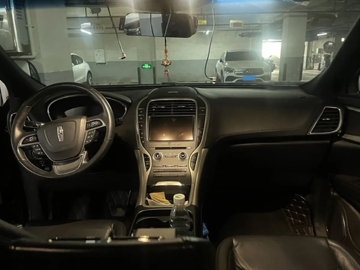 2019 Lincoln Nautilus 2.0T 224HP L4 8AT,autocango,china used car exporter,china ev exporter,chinese used car exporter,chinese used ev exporter