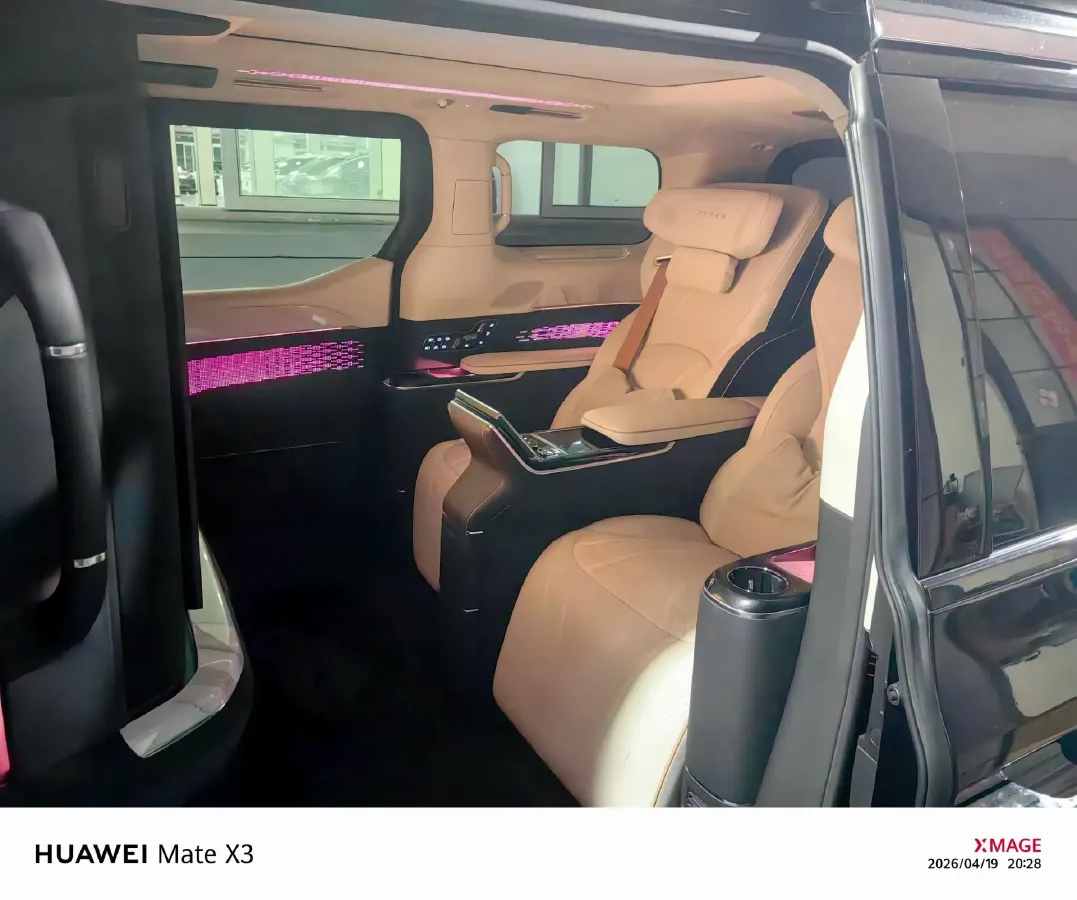 2024 Zeekr 009 BEV,autocango,china used car exporter,china ev exporter,chinese used car exporter,chinese used ev exporter