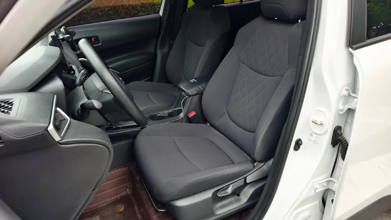 2023 Toyota Corolla Cross 2.0L 171HP L4 CVT,autocango,china used car exporter,china ev exporter,chinese used car exporter,chinese used ev exporter