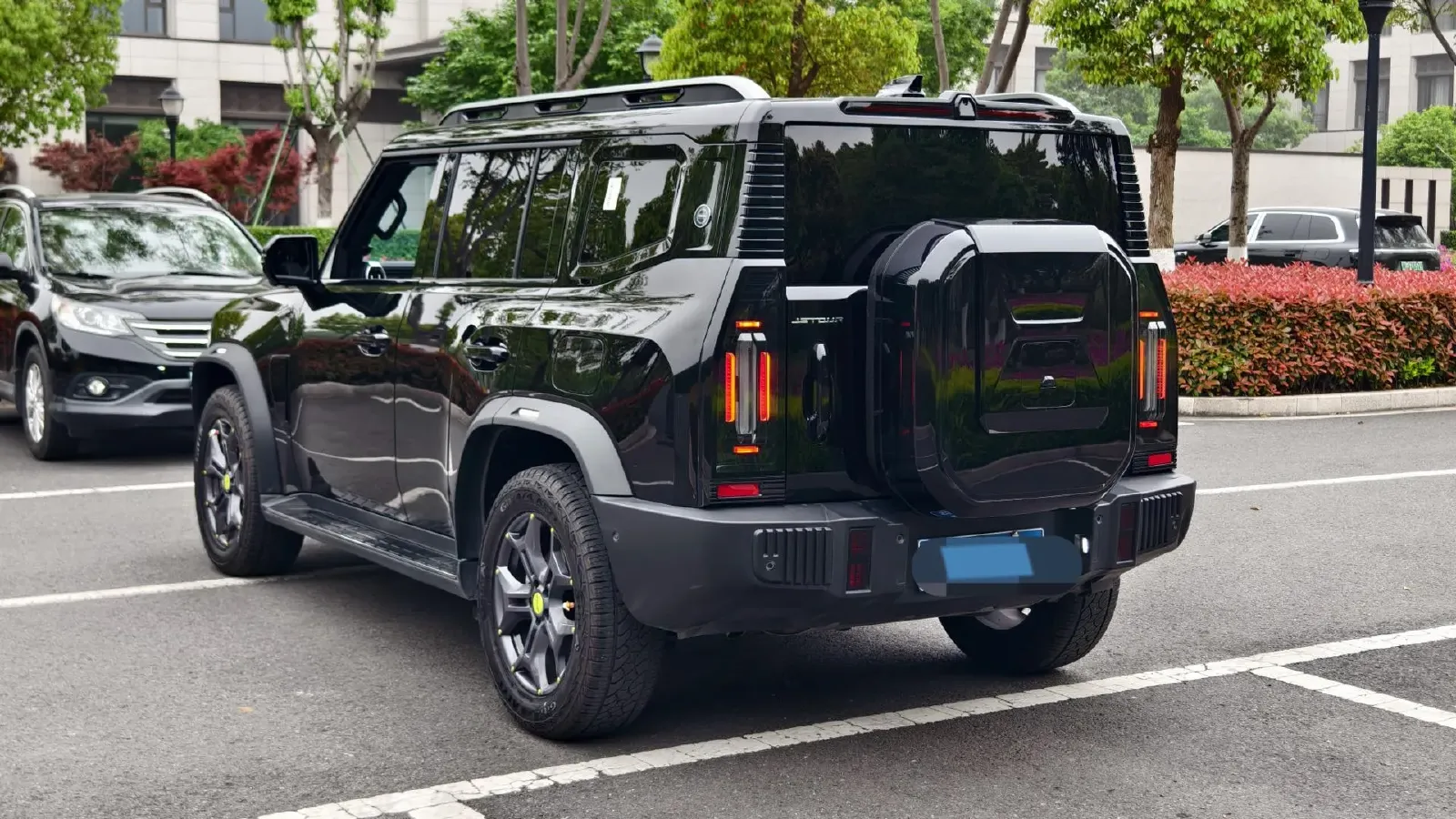 2023 Jetour Traveller 2.0T 254HP L4 7DCT,autocango,china used car exporter,china ev exporter,chinese used car exporter,chinese used ev exporter