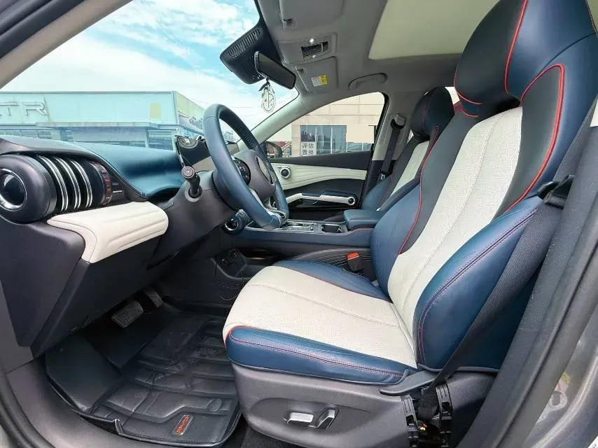 2022 Roewe RX5 MAX 1.5T 181HP L4 6AT,autocango,china used car exporter,china ev exporter,chinese used car exporter,chinese used ev exporter