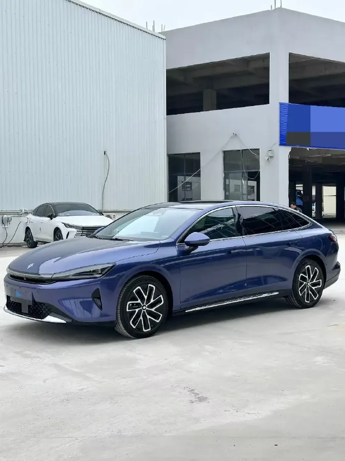 2025 BaoJun XiangJing 1.5T 143HP L4 1DHT PHEV,autocango,china used car exporter,china ev exporter,chinese used car exporter,chinese used ev exporter