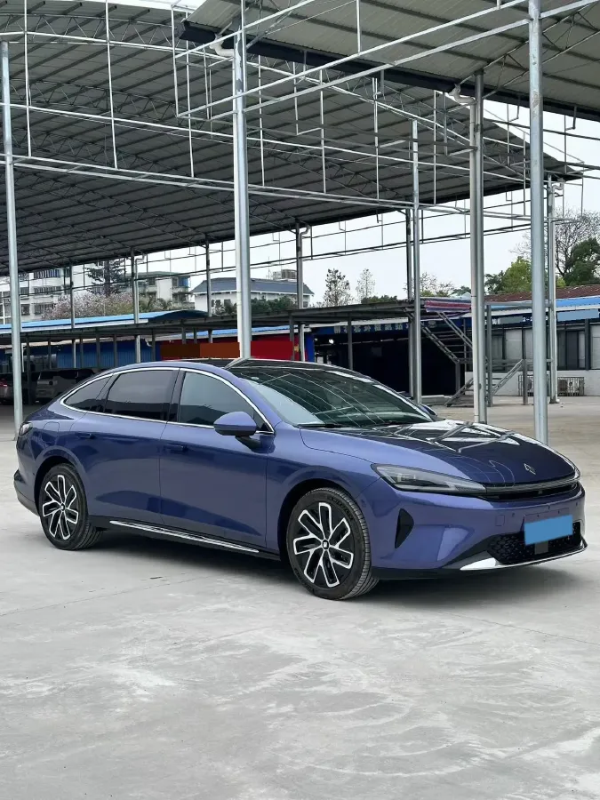 2025 BaoJun XiangJing 1.5T 143HP L4 1DHT PHEV,autocango,china used car exporter,china ev exporter,chinese used car exporter,chinese used ev exporter