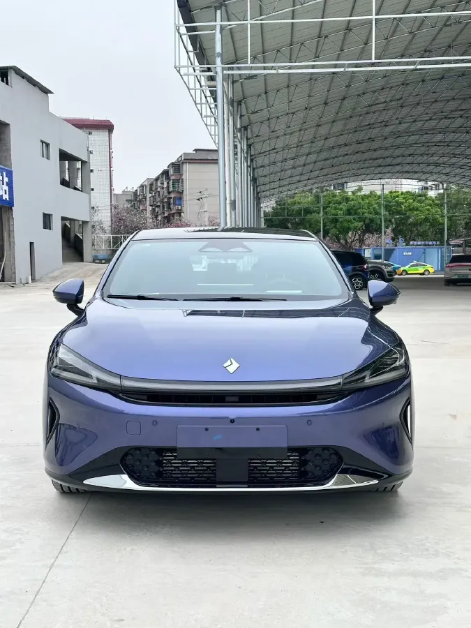 2025 BaoJun XiangJing 1.5T 143HP L4 1DHT PHEV,autocango,china used car exporter,china ev exporter,chinese used car exporter,chinese used ev exporter