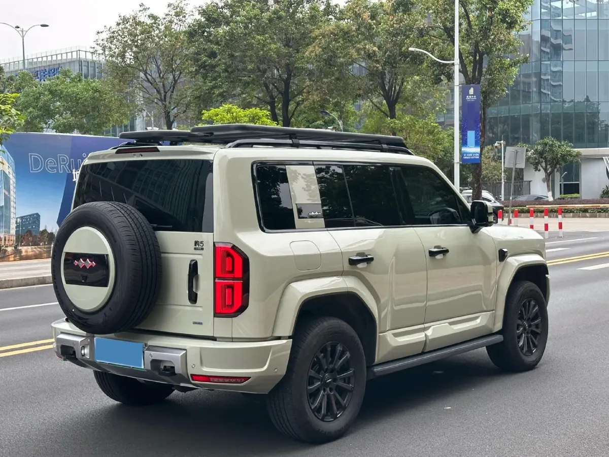 2025 FangChengBao Bao 5 1.5T 194HP L4 E-CVT PHEV 31.8KWH,autocango,china used car exporter,china ev exporter,chinese used car exporter,chinese used ev exporter