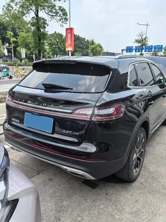 2021 Lincoln Nautilus 2.0T 245HP L4 8AT,autocango,china used car exporter,china ev exporter,chinese used car exporter,chinese used ev exporter