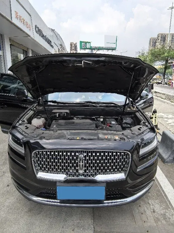 2021 Lincoln Nautilus 2.0T 245HP L4 8AT,autocango,china used car exporter,china ev exporter,chinese used car exporter,chinese used ev exporter