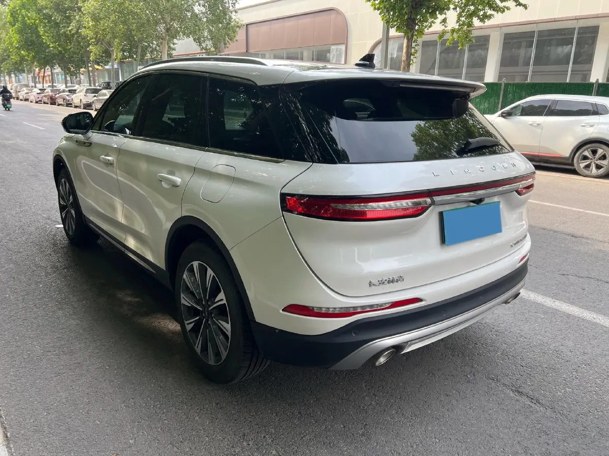 2021 Lincoln Corsair 2.0T 245HP L4 8AT,autocango,china used car exporter,china ev exporter,chinese used car exporter,chinese used ev exporter