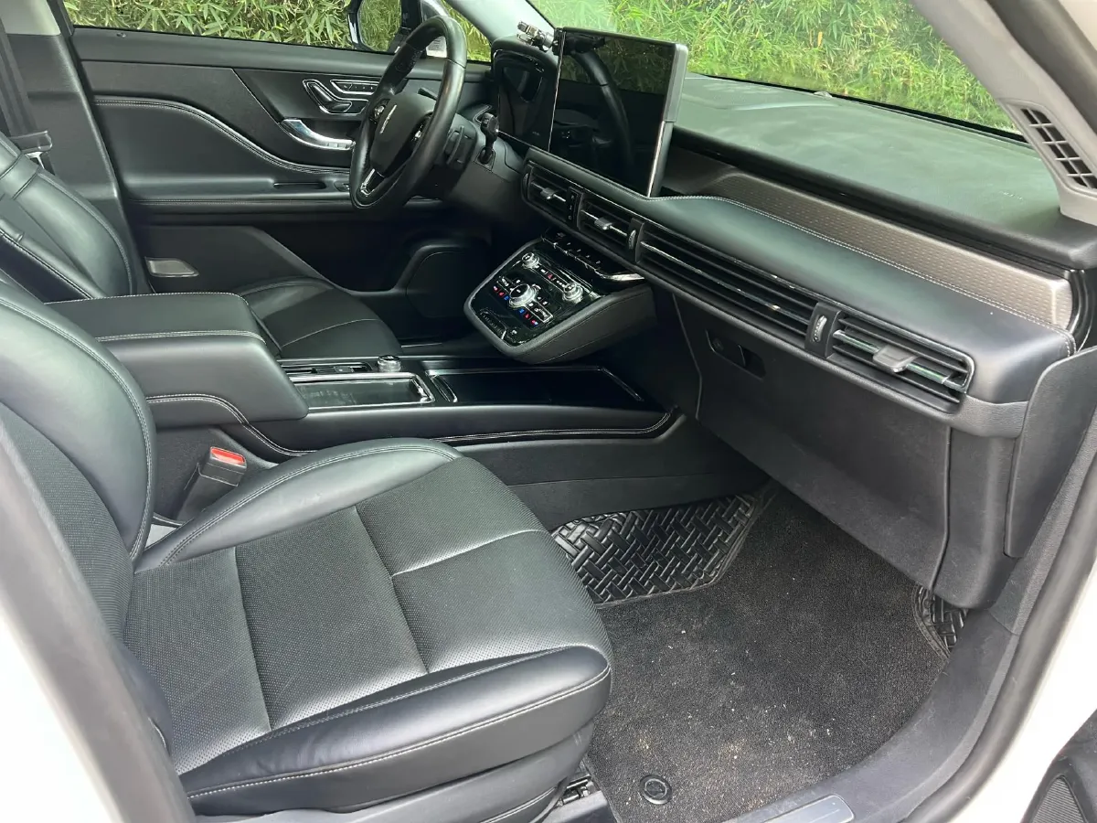 2021 Lincoln Corsair 2.0T 245HP L4 8AT,autocango,china used car exporter,china ev exporter,chinese used car exporter,chinese used ev exporter