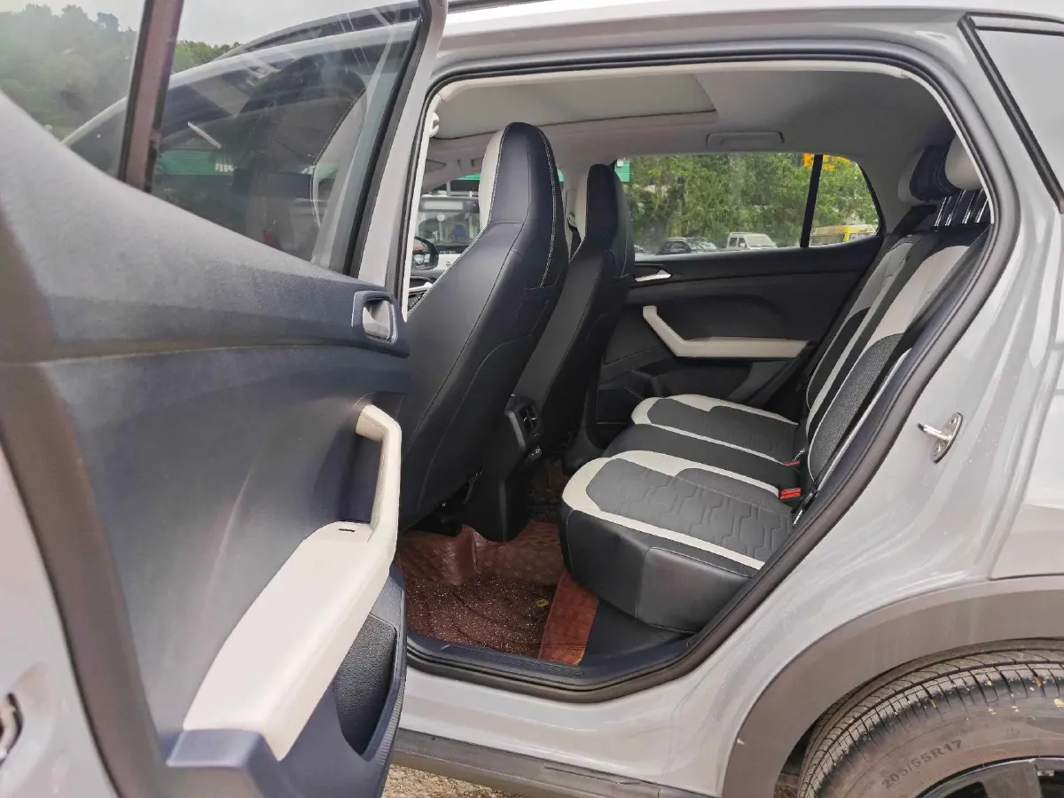 2025 Volkswagen Tharu 1.5T 160HP L4 7DCT,autocango,china used car exporter,china ev exporter,chinese used car exporter,chinese used ev exporter