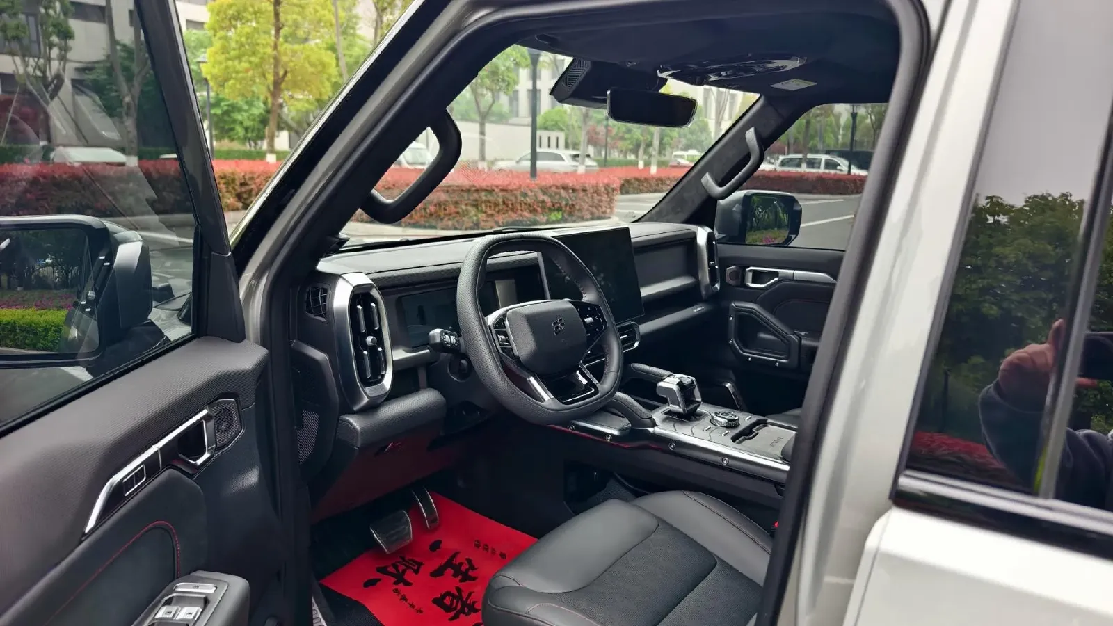 2023 Jetour Traveller 2.0T 254HP L4 7DCT,autocango,china used car exporter,china ev exporter,chinese used car exporter,chinese used ev exporter