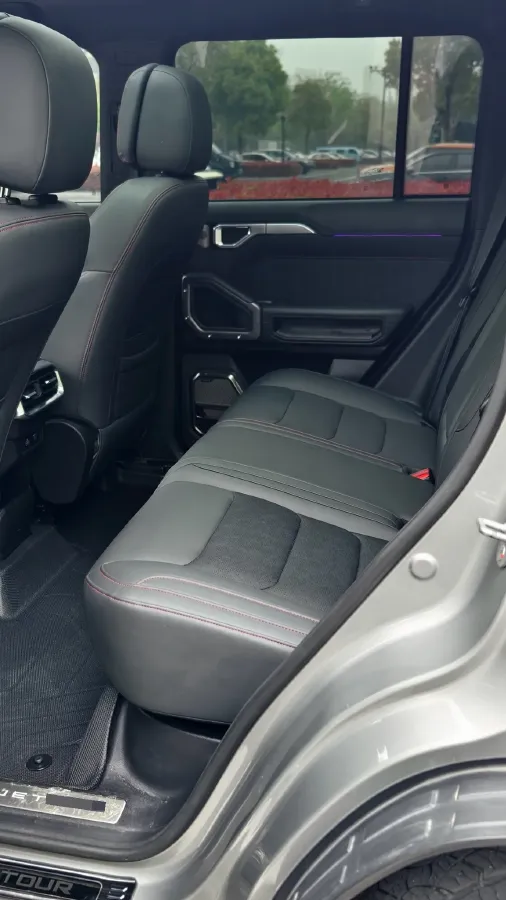 2023 Jetour Traveller 2.0T 254HP L4 7DCT,autocango,china used car exporter,china ev exporter,chinese used car exporter,chinese used ev exporter