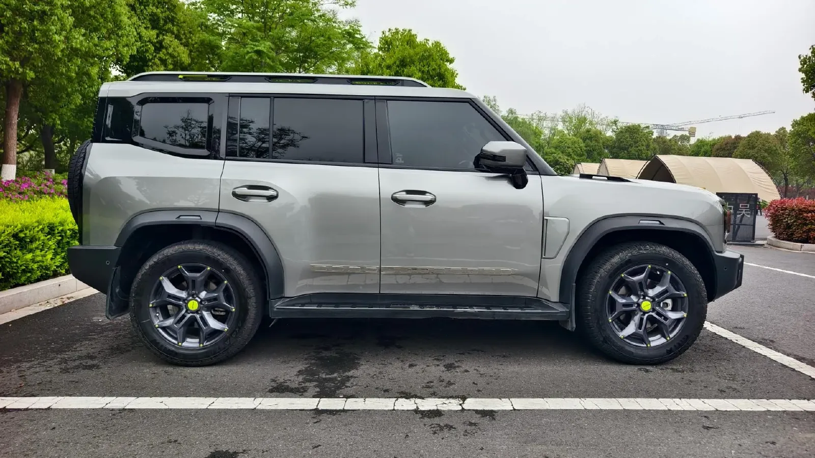 2023 Jetour Traveller 2.0T 254HP L4 7DCT,autocango,china used car exporter,china ev exporter,chinese used car exporter,chinese used ev exporter