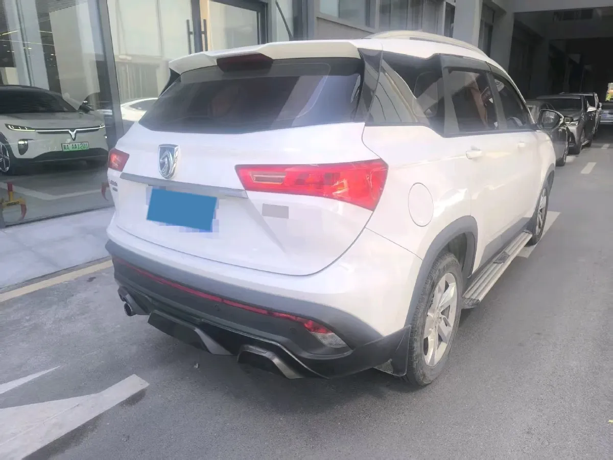 2019 BaoJun 530 1.5T 151HP L4 CVT,autocango,china used car exporter,china ev exporter,chinese used car exporter,chinese used ev exporter