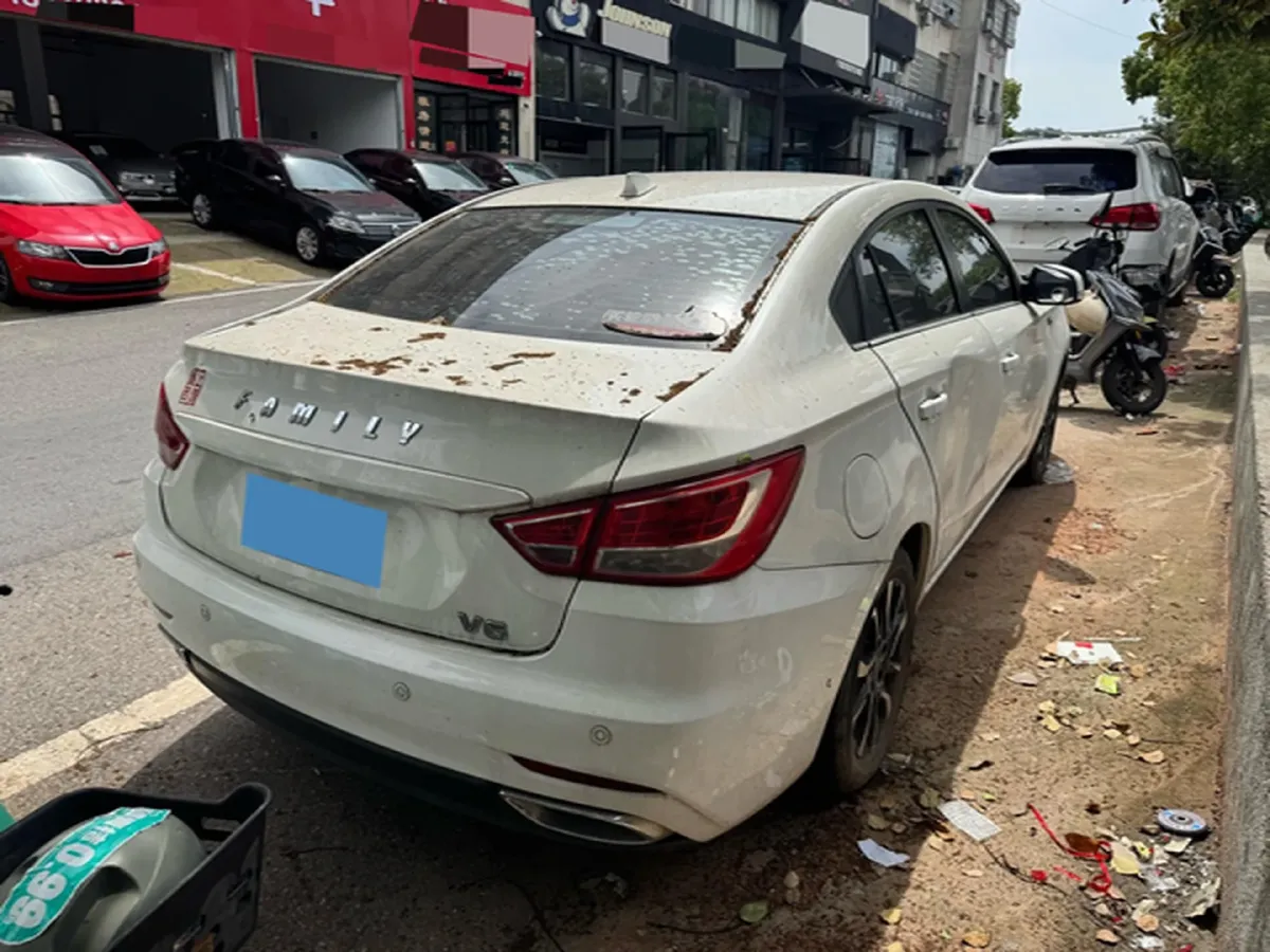 2018 HaiMa Family F5 1.6L 125HP L4 6AT,autocango,china used car exporter,china ev exporter,chinese used car exporter,chinese used ev exporter